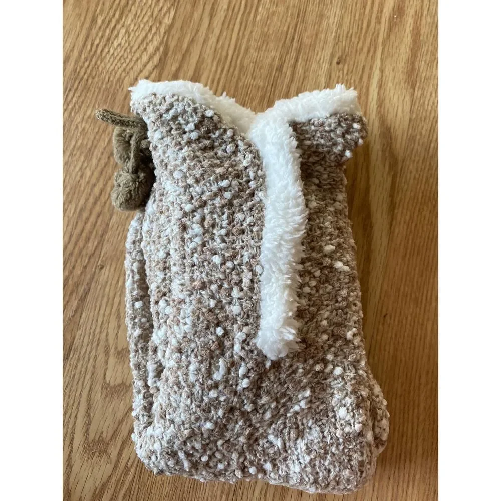 Shiraleah Grace Slipper Socks Baby it's Cold Outside Oatmeal